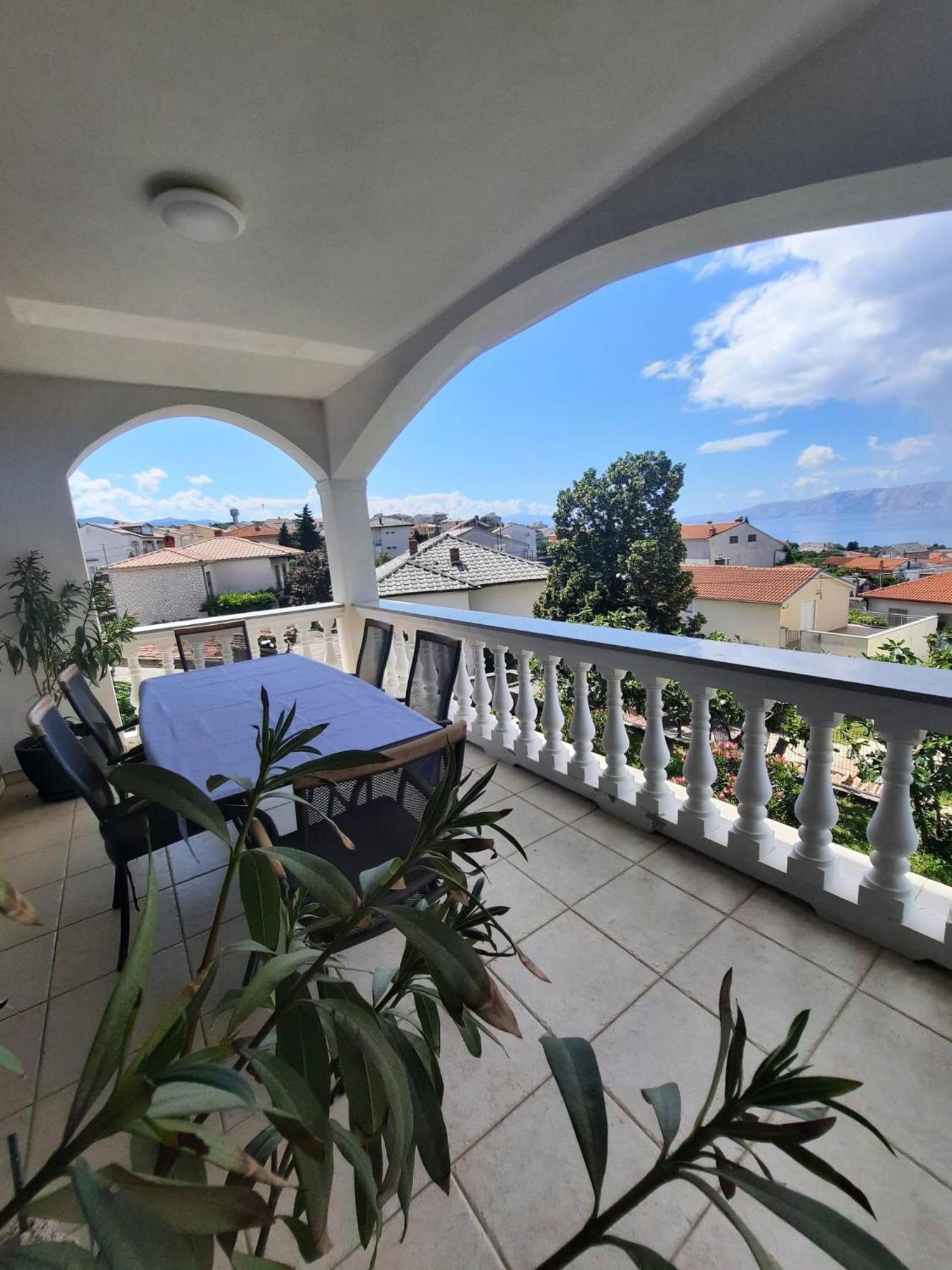 Apartman Mila Novi Vinodolski Exteriör bild
